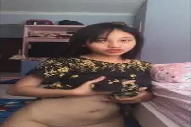 Dokumentasi Meru Chan Cantik Bersantai Di Kasur